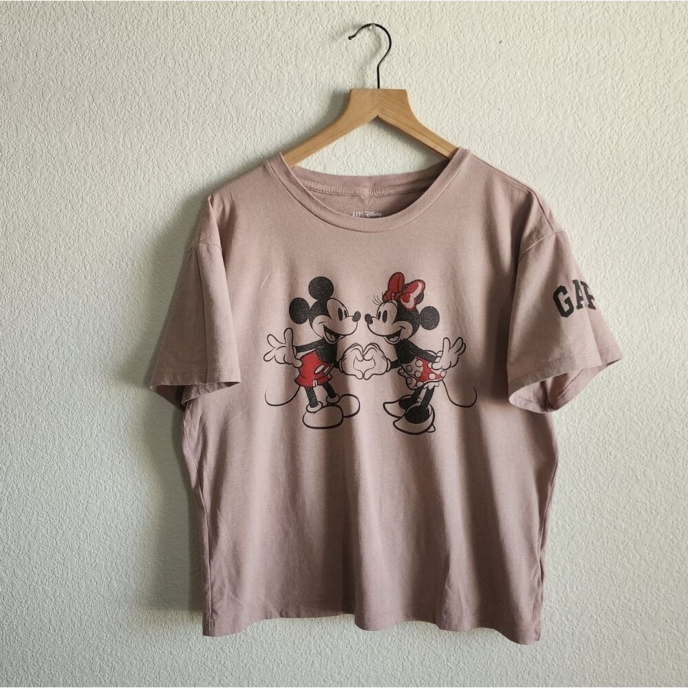 GAP x Disney Women’s Relaxed Mickey Minnie Short Sleeve Pale Pink Medium Tee
